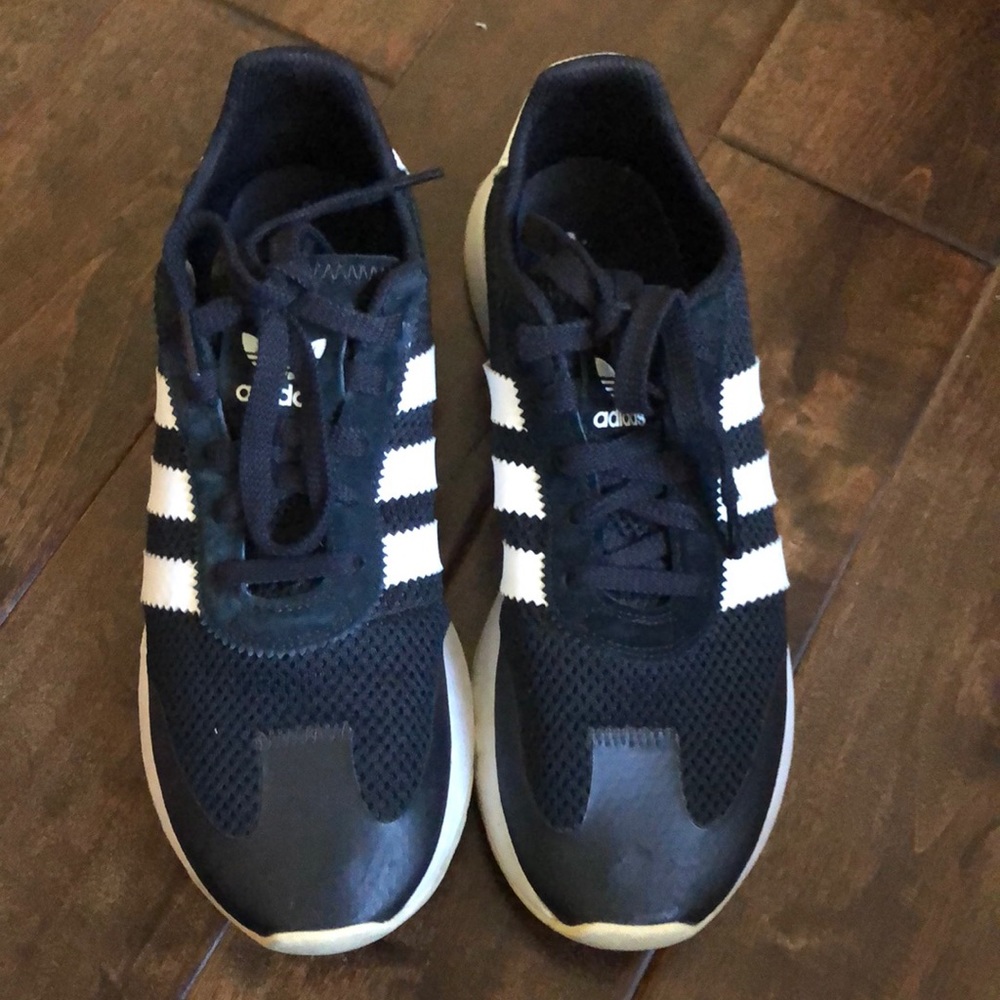 Women’s Adidas Shoes